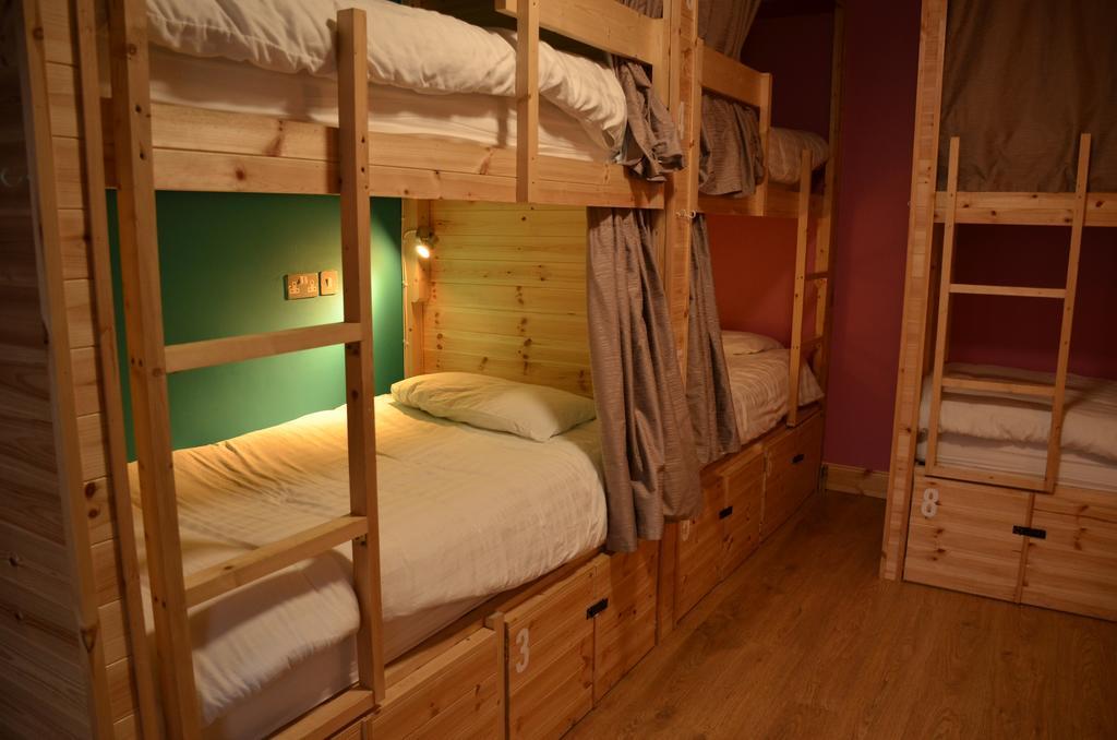 The Black Sheep Hostel Killarney Bagian luar foto